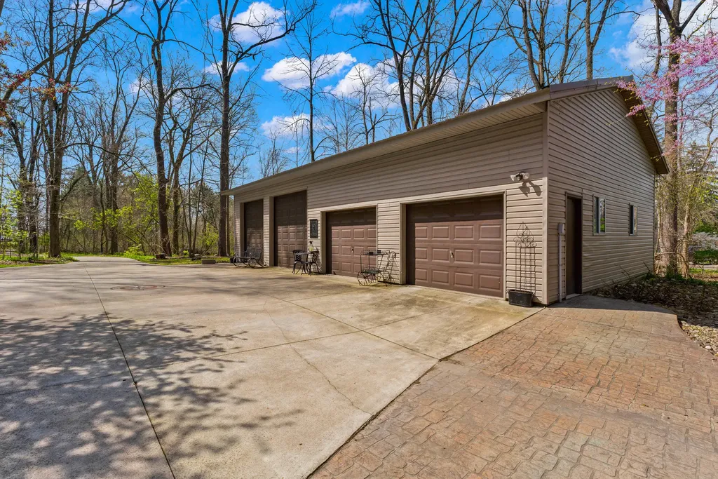 3500 Journeys End Drive Cambria Township MI 49242