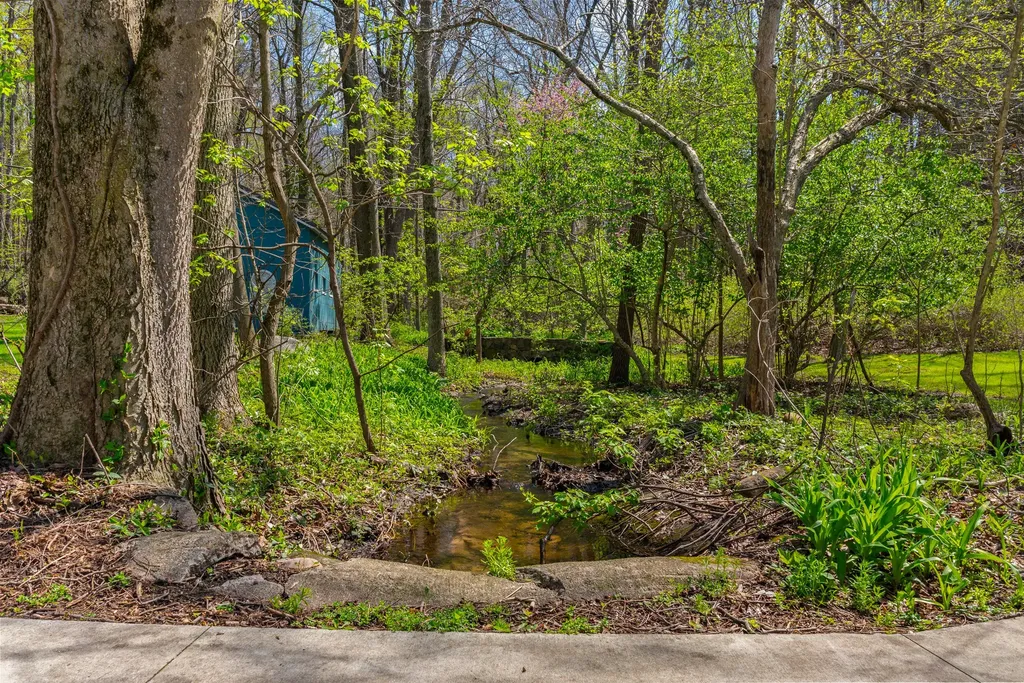 3500 Journeys End Drive Cambria Township MI 49242