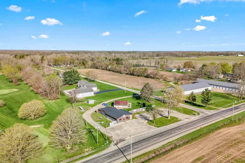 288 N Ray Quincy Road Quincy Township MI 49082