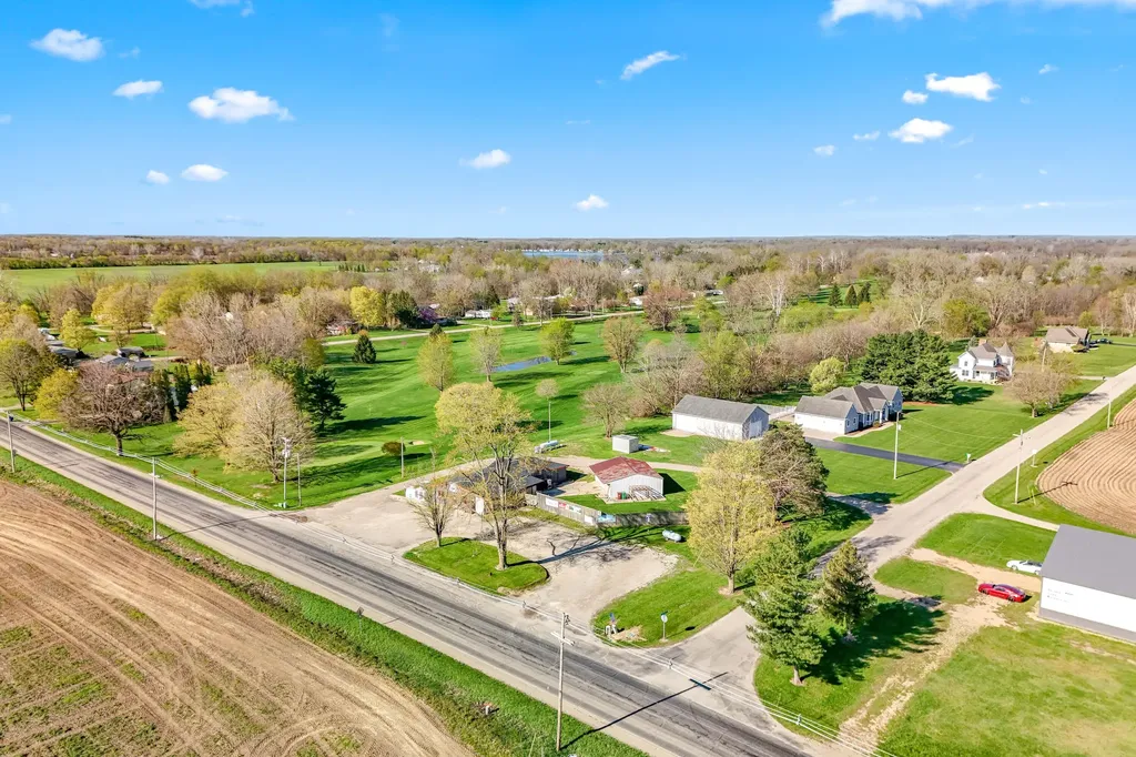 288 N Ray Quincy Road Quincy Township MI 49082