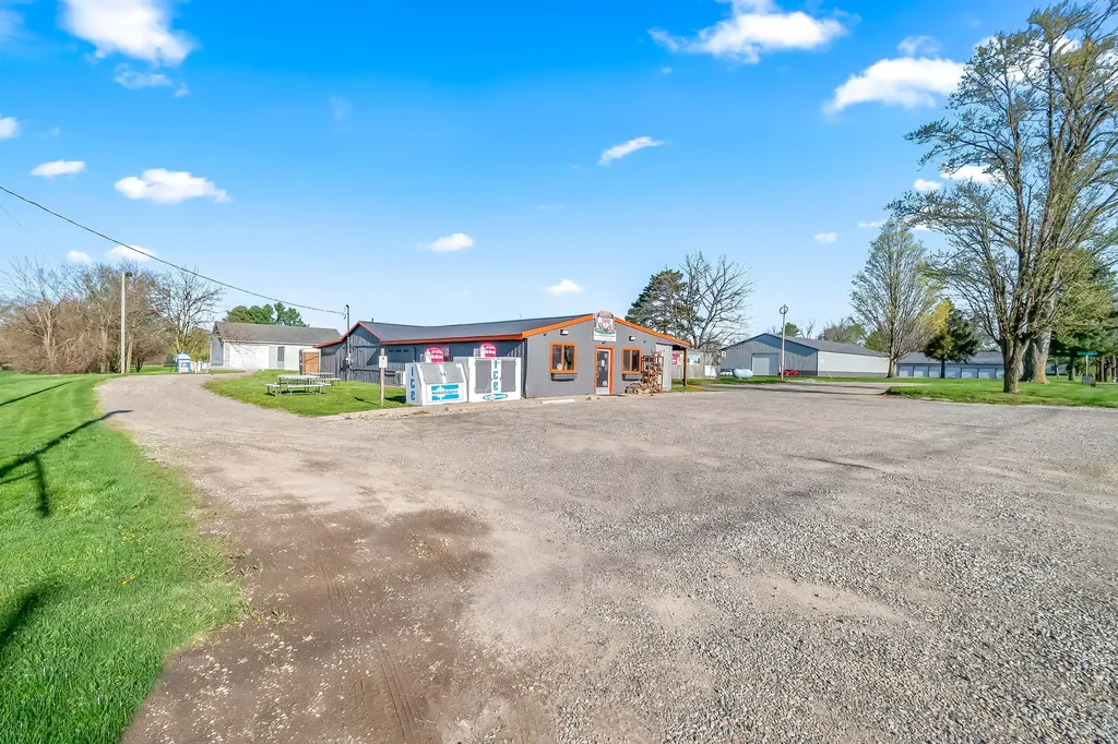 288 N Ray Quincy Road Quincy Township MI 49082