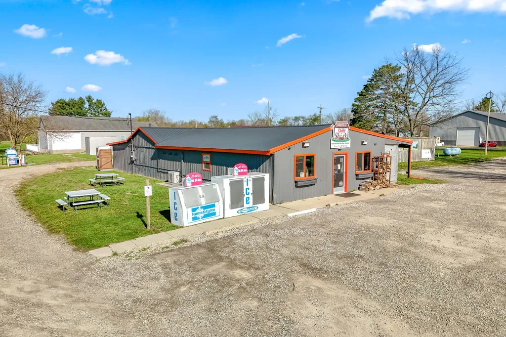 288 N Ray Quincy Road Quincy Township MI 49082