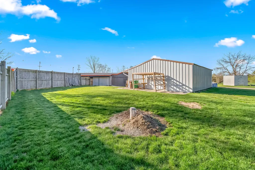 288 N Ray Quincy Road Quincy Township MI 49082
