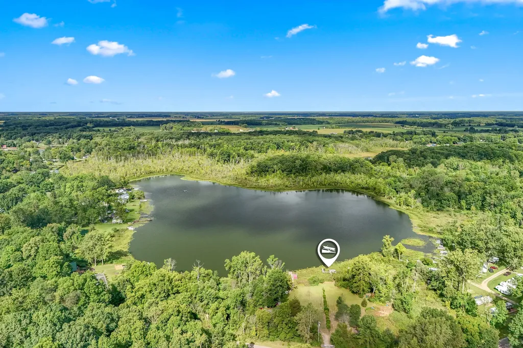 5211 Long Lake Road Reading Township MI 49274