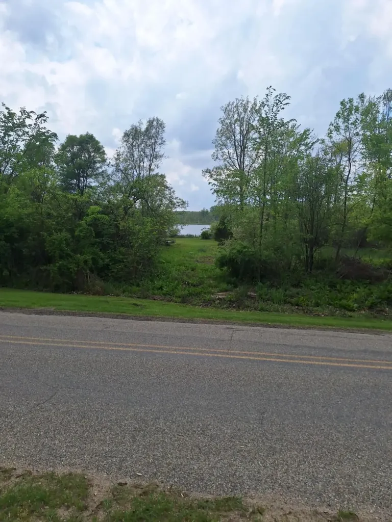 5211 Long Lake Road Reading Township MI 49274