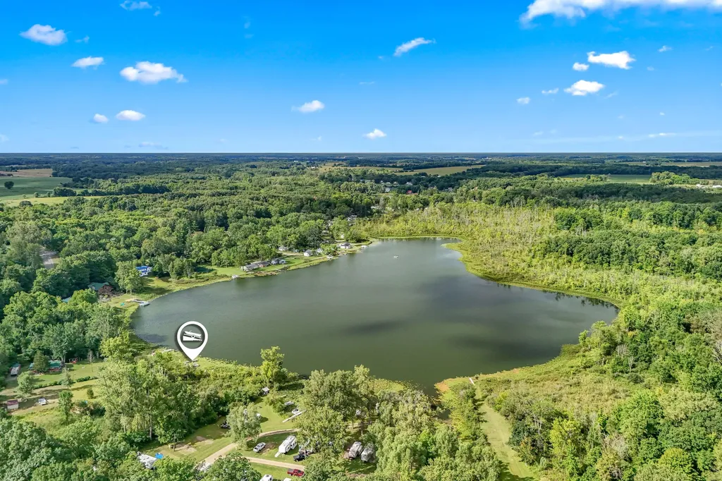 5211 Long Lake Road Reading Township MI 49274