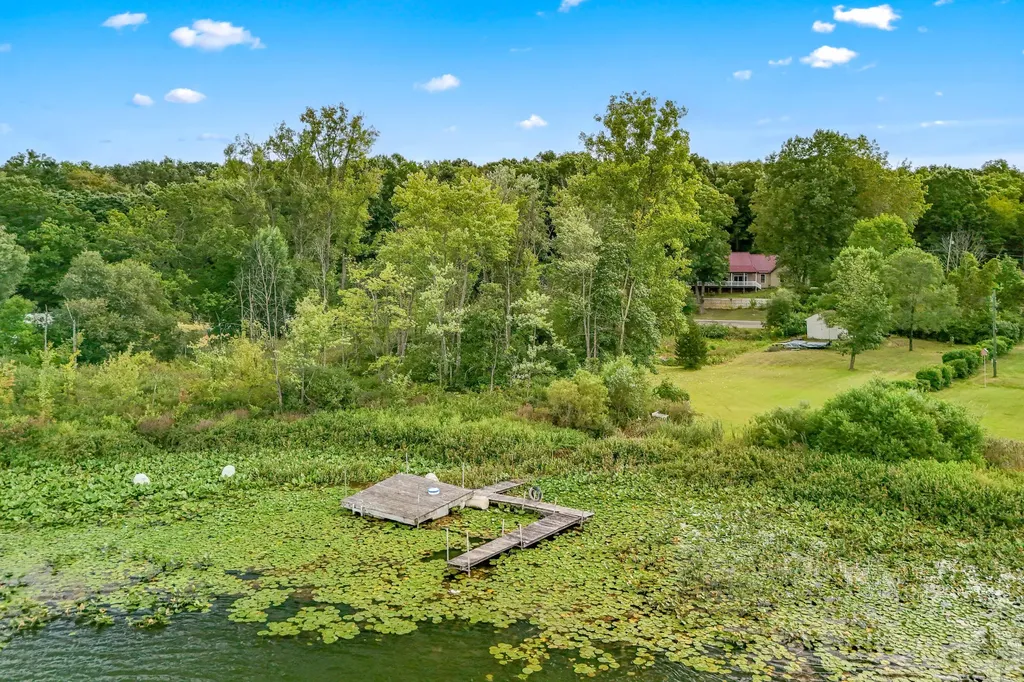 5211 Long Lake Road Reading Township MI 49274