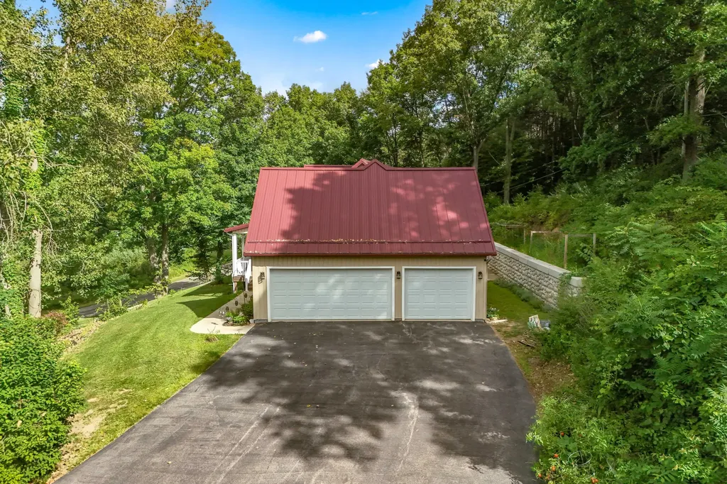 5211 Long Lake Road Reading Township MI 49274
