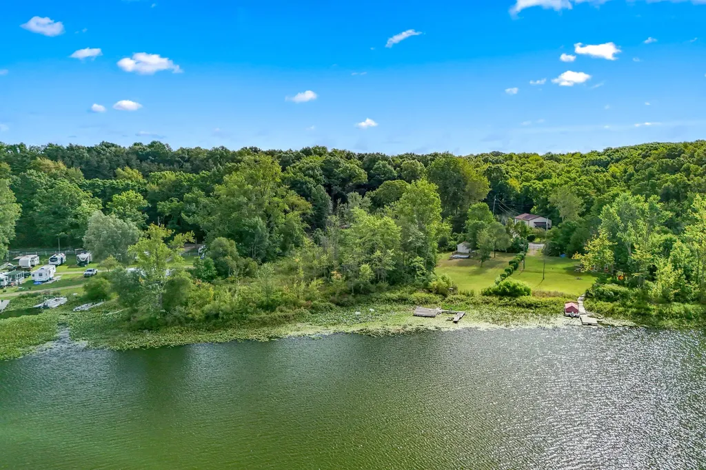 5211 Long Lake Road Reading Township MI 49274