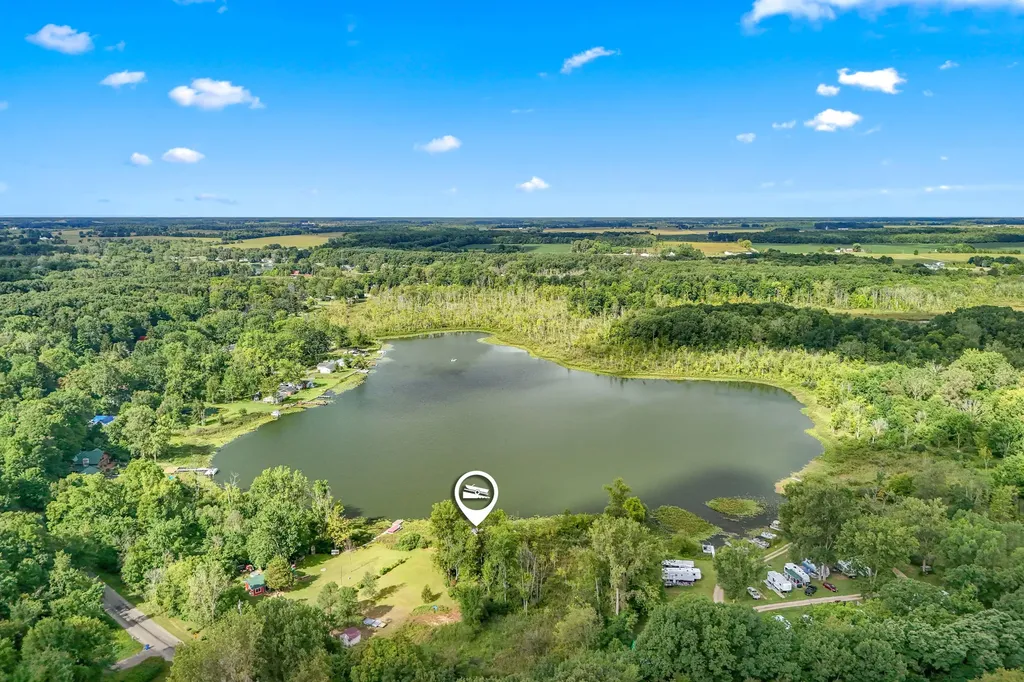 5211 Long Lake Road Reading Township MI 49274