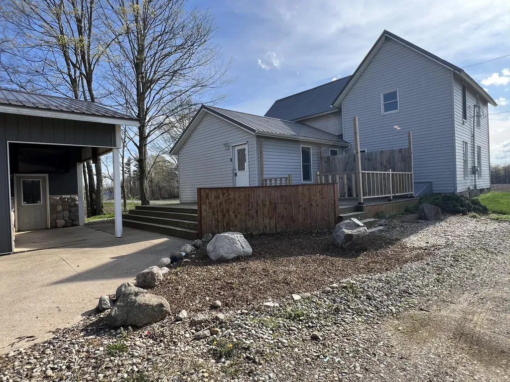 8100 22 1/2 Mile Road Eckford Township MI 49245