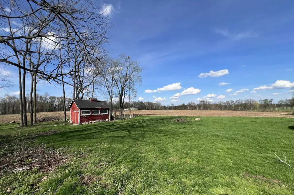 8100 22 1/2 Mile Road Eckford Township MI 49245