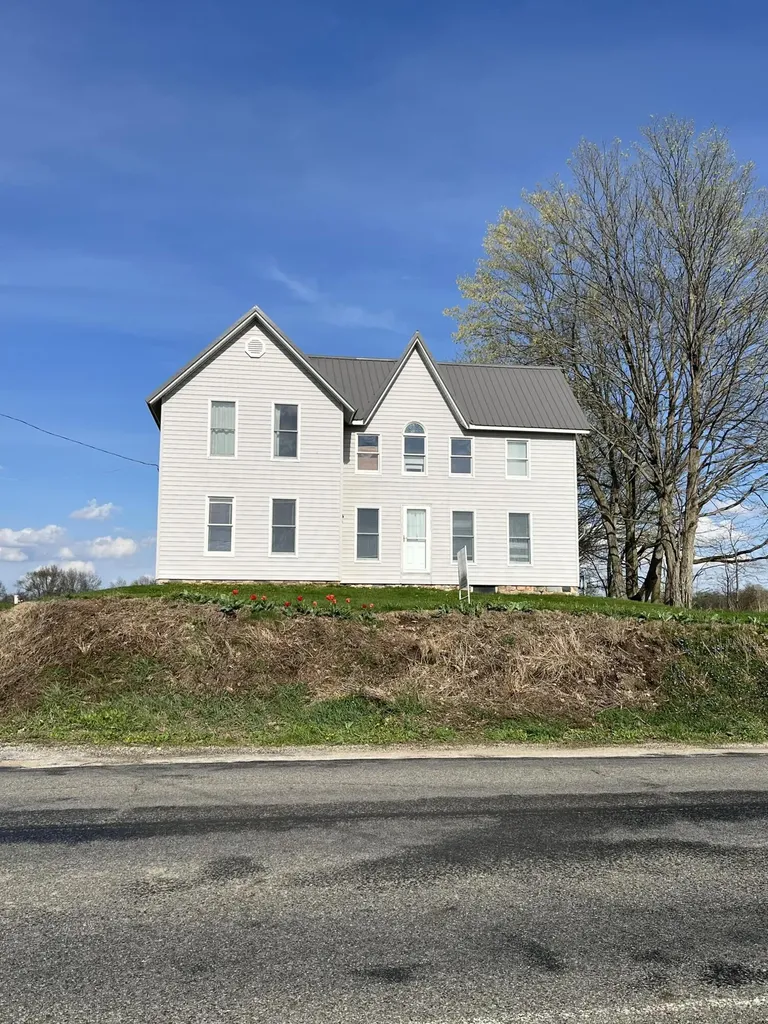 8100 22 1/2 Mile Road Eckford Township MI 49245