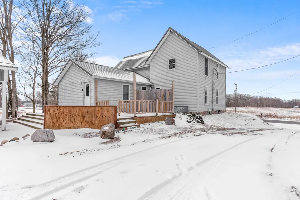 8100 22 1/2 Mile Road Eckford Township MI 49245