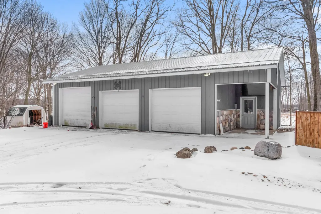8100 22 1/2 Mile Road Eckford Township MI 49245