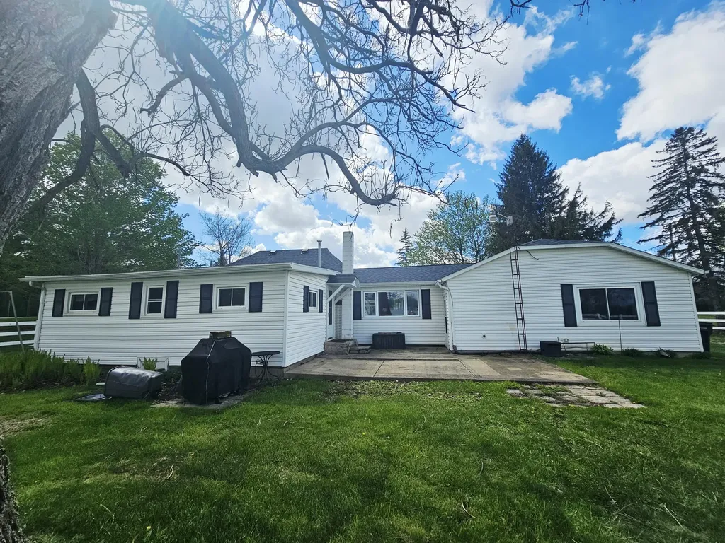 4492 E Bear Lake Road Jefferson Township MI 49266