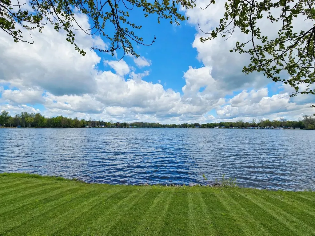 4492 E Bear Lake Road Jefferson Township MI 49266