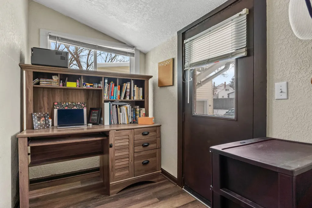 34 Oak Street Hillsdale City MI 49242