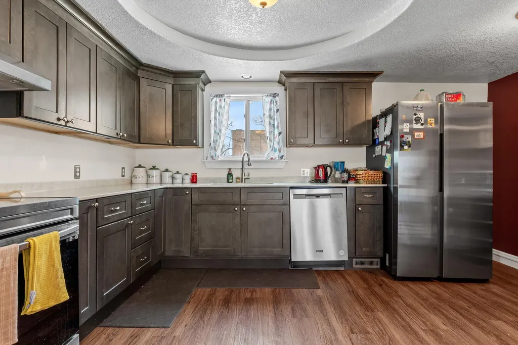 34 Oak Street Hillsdale City MI 49242