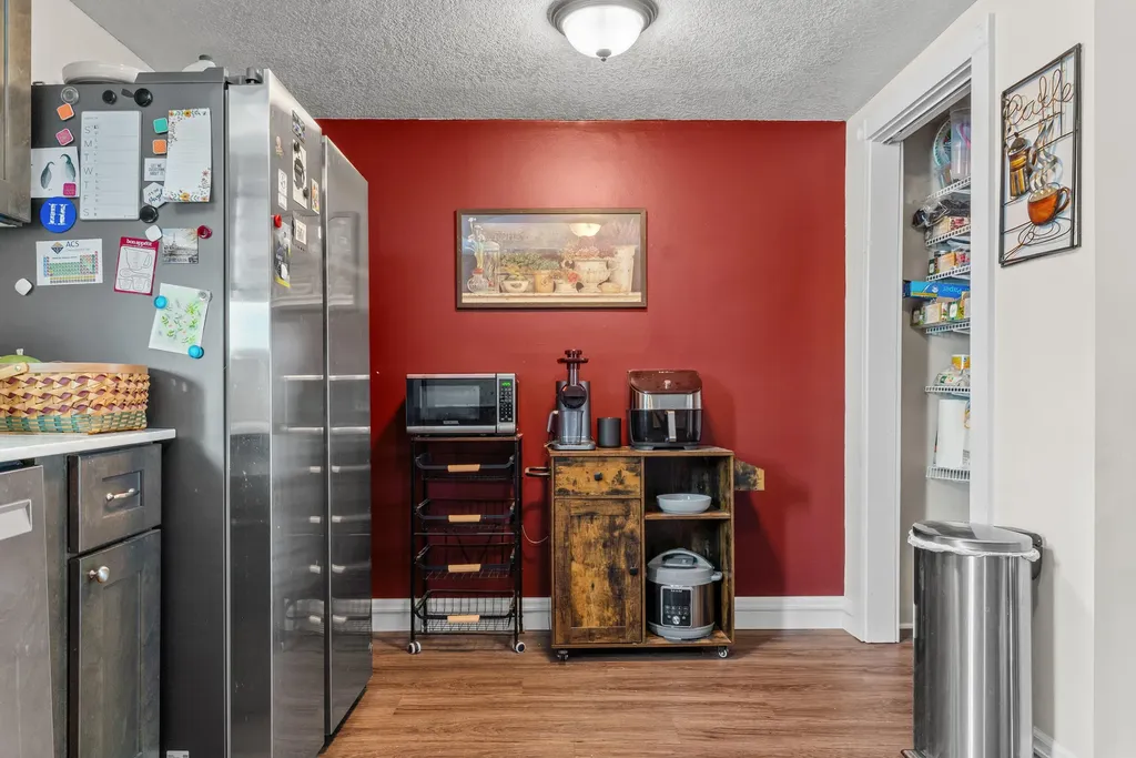 34 Oak Street Hillsdale City MI 49242