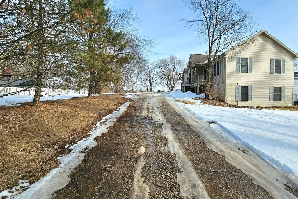 10513 Loughrea Lane Somerset Township MI 49233