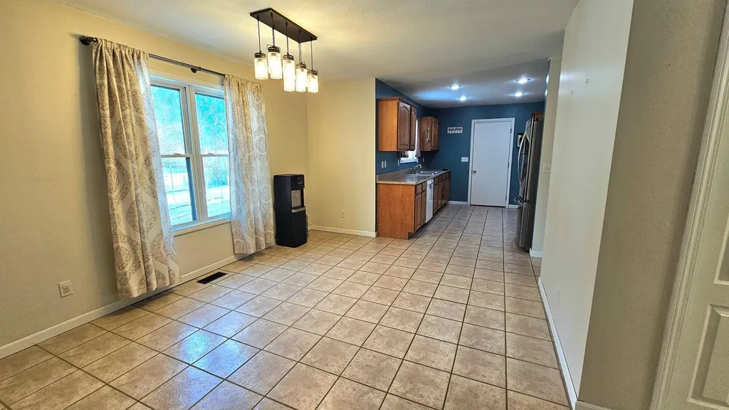 10513 Loughrea Lane Somerset Township MI 49233