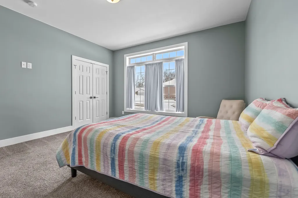 25 Hillsdale Commons Drive Hillsdale City MI 49242