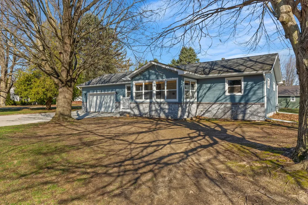 315 S Jackson Street Hanover Village MI 49241