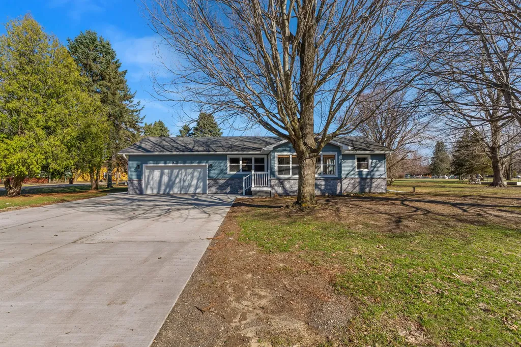 315 S Jackson Street Hanover Village MI 49241