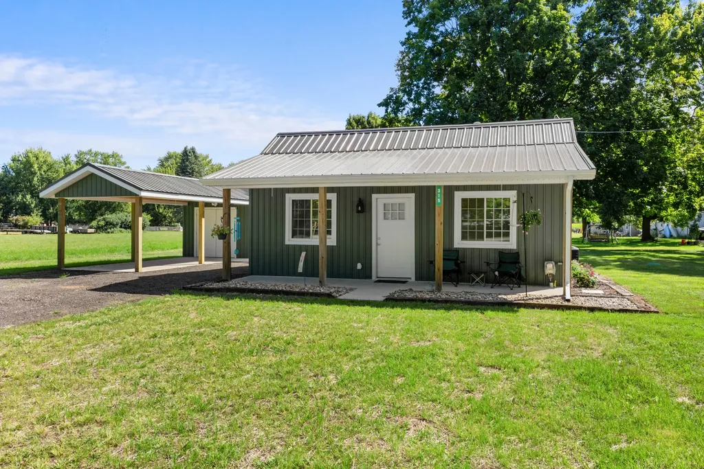 315 S Jackson Street Hanover Village MI 49241