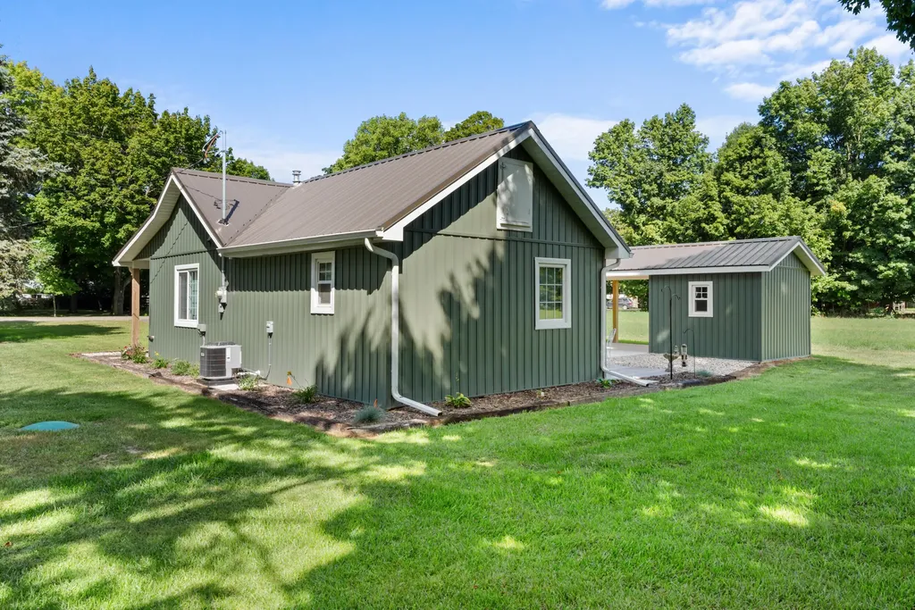 315 S Jackson Street Hanover Village MI 49241