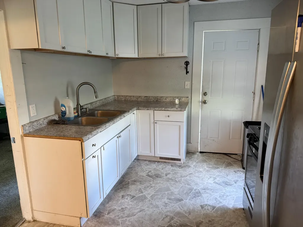 315 Reading Avenue Jonesville City MI 49250