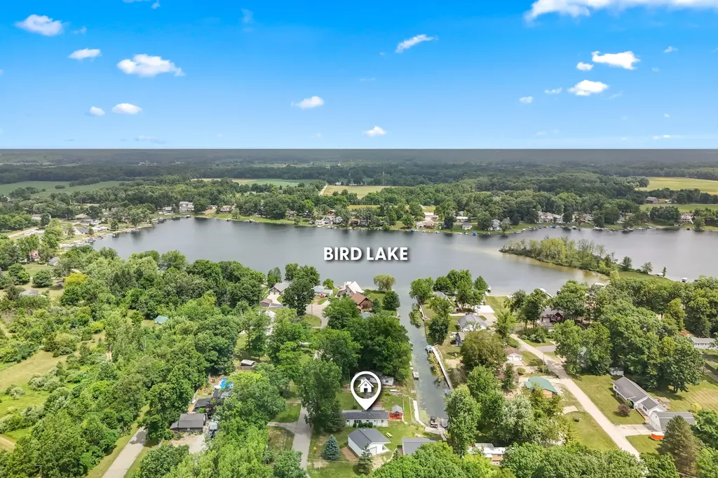 6915 Rowley Drive Jefferson Township MI 49266
