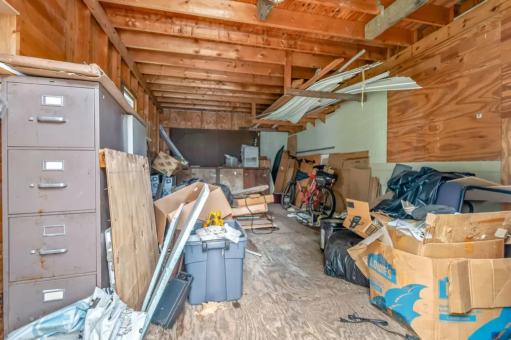 6915 Rowley Drive Jefferson Township MI 49266