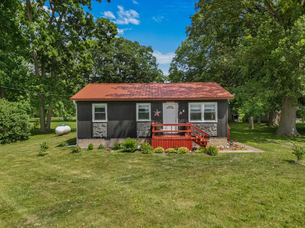 8312 Packard Road Seneca Township MI 49256