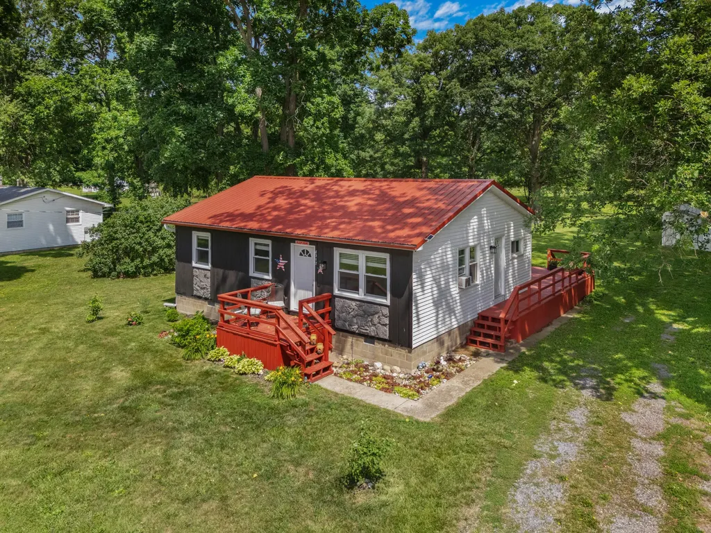 8312 Packard Road Seneca Township MI 49256