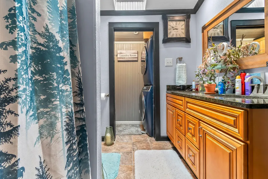22 Morry Street Hillsdale City MI 49242