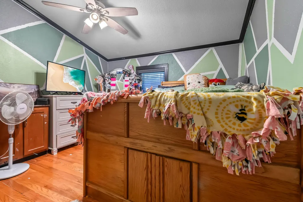 22 Morry Street Hillsdale City MI 49242