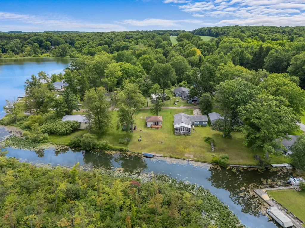 5362 Beverly Drive Reading Township MI 49274