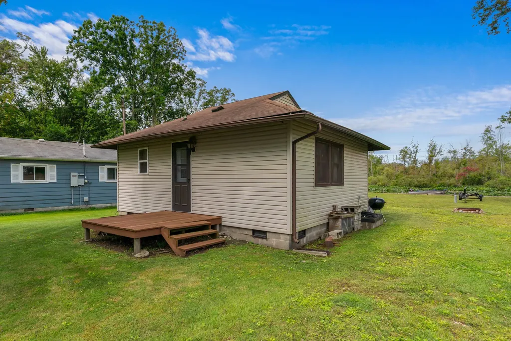 5362 Beverly Drive Reading Township MI 49274