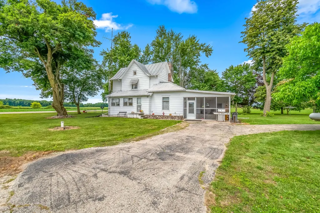 7980 E Territorial Road Amboy Township MI 49288