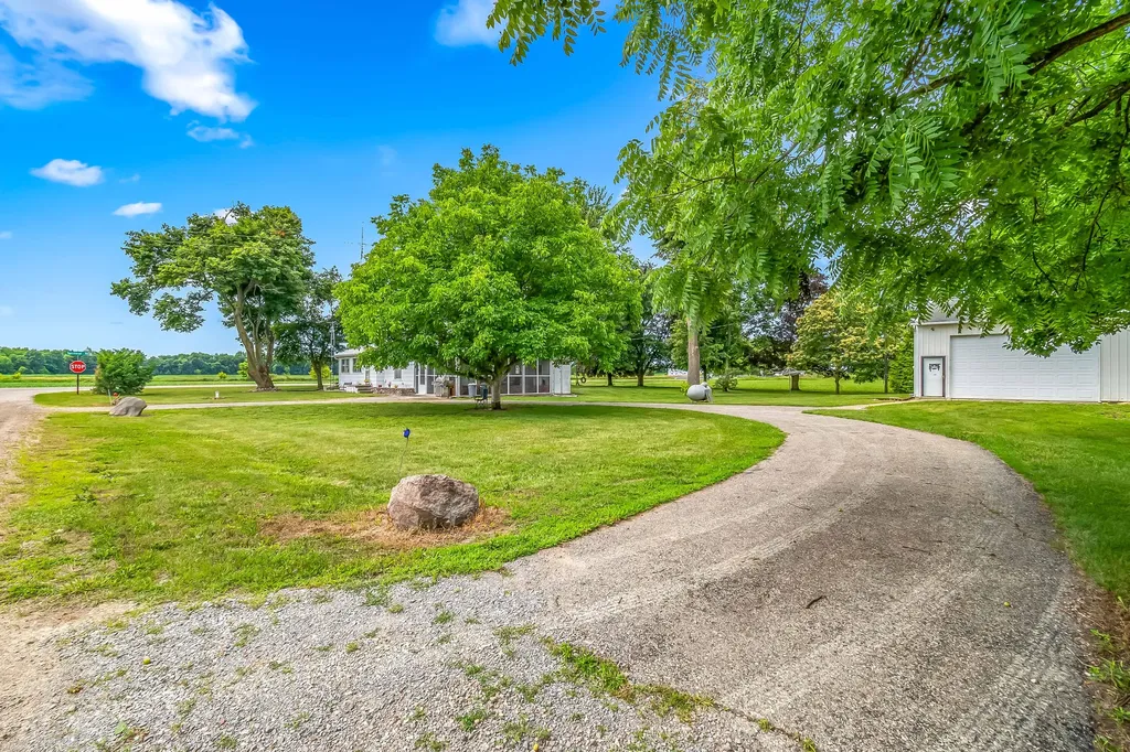 7980 E Territorial Road Amboy Township MI 49288