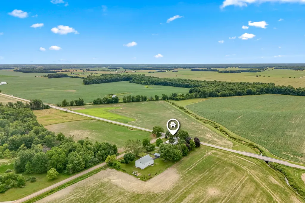 7980 E Territorial Road Amboy Township MI 49288