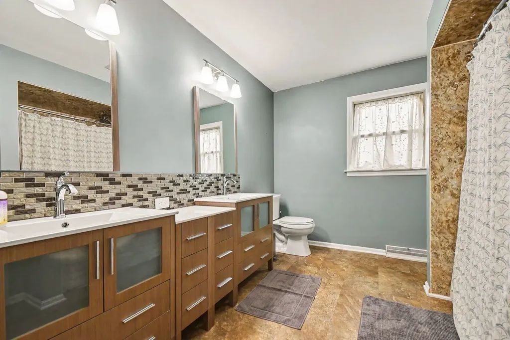 3534 Algonac Drive SW Grandville City MI 49418