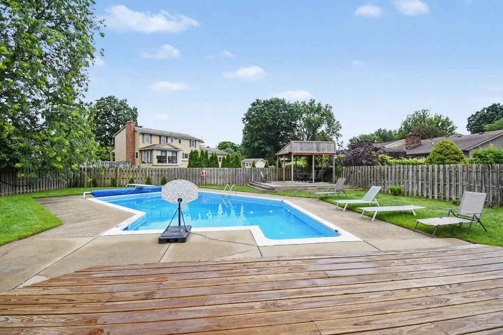 3534 Algonac Drive SW Grandville City MI 49418