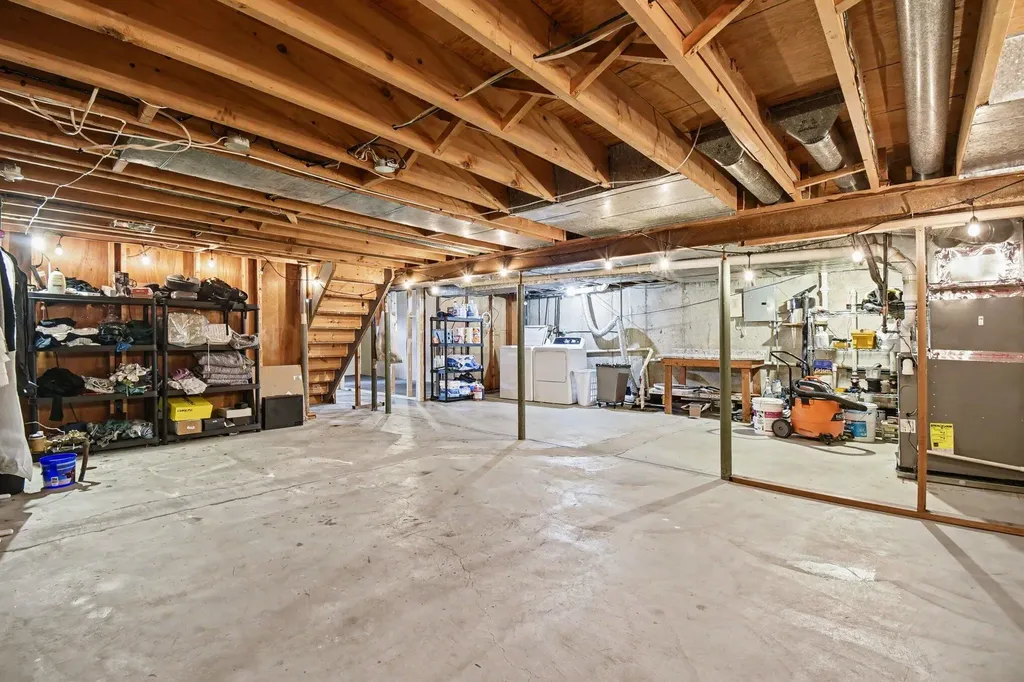 3534 Algonac Drive SW Grandville City MI 49418