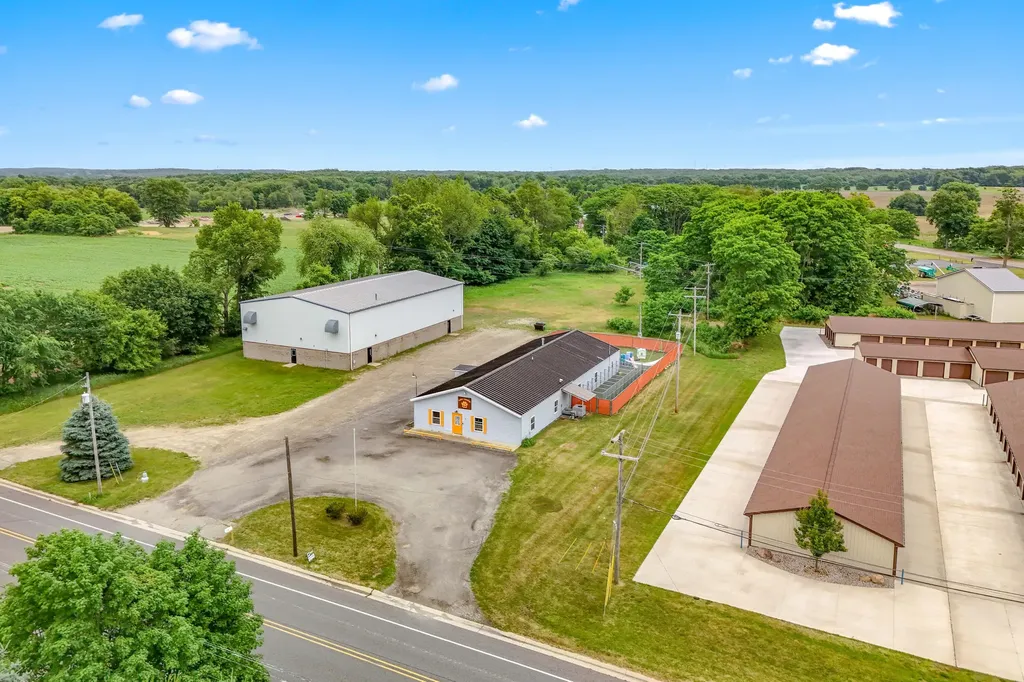 136 Concord Road Jonesville City MI 49250