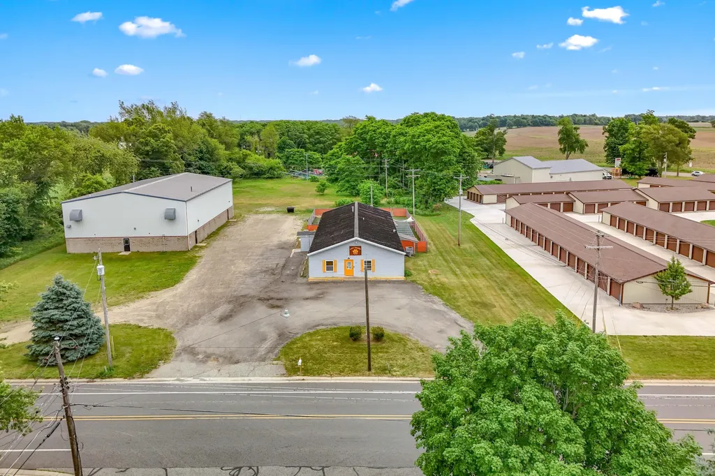 136 Concord Road Jonesville City MI 49250