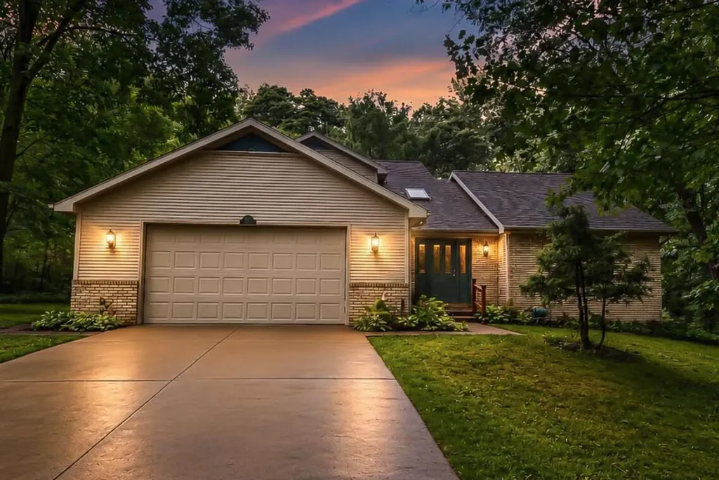 2900 Noon Road Leoni Township MI 49201