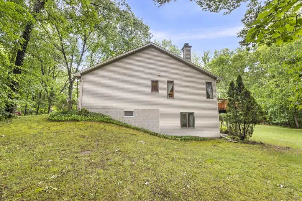 2900 Noon Road Leoni Township MI 49201